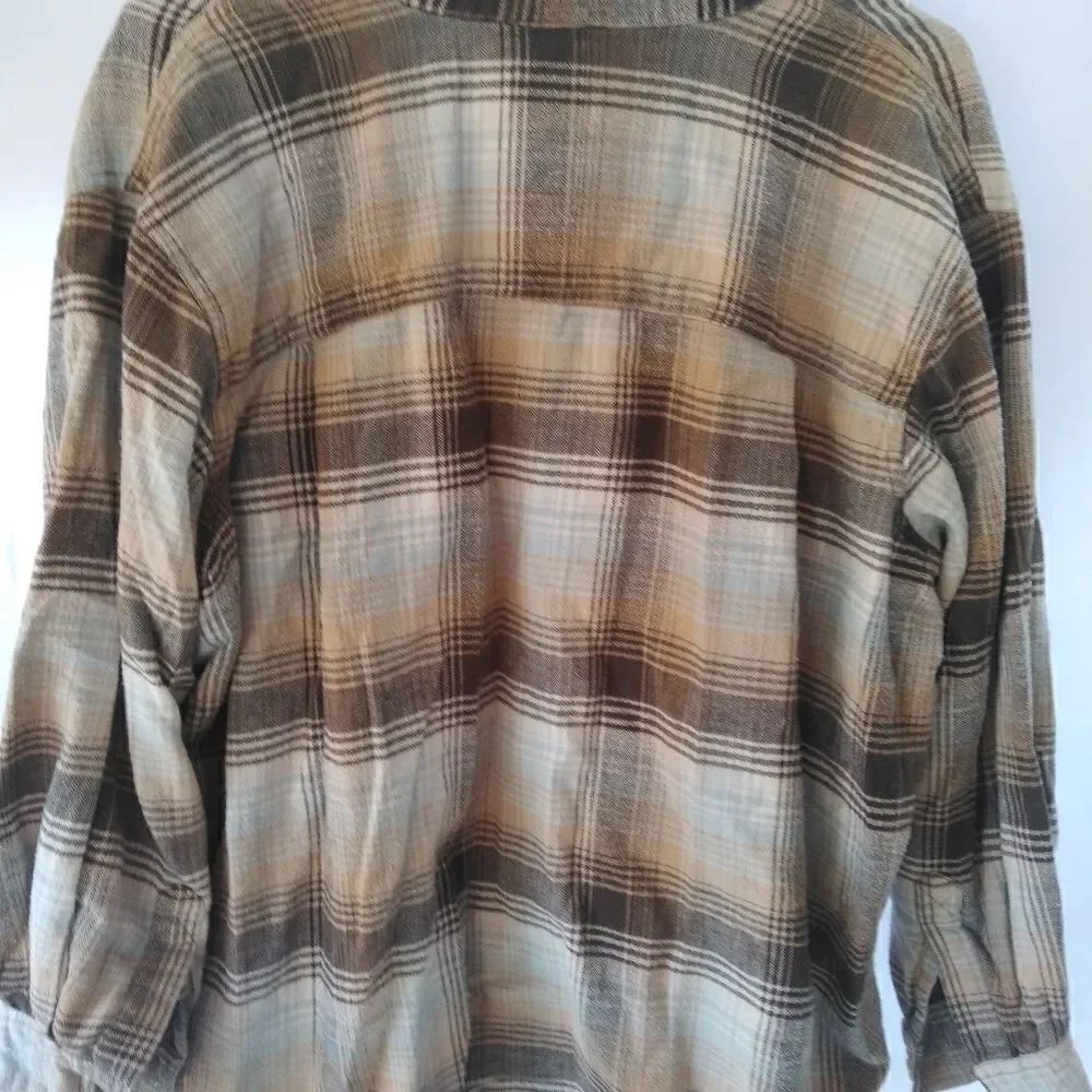 Flannel shirt  - Picture 2 of 3